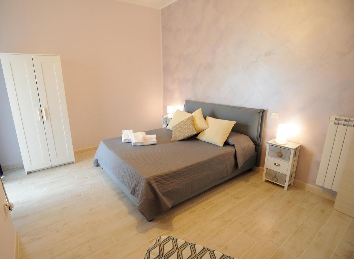 Arianna Bed & Breakfast ซาแลร์โน ภายนอก รูปภาพ